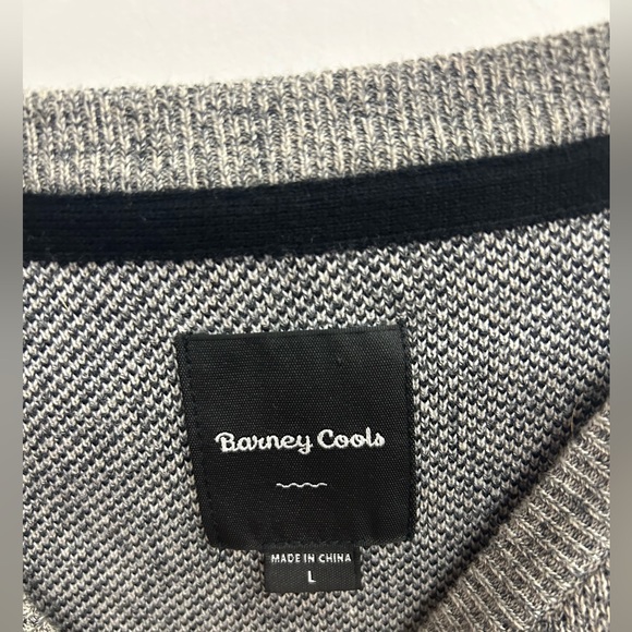 BARNEY COOLS CHANDAIL KILLA WHALE GRAY KNIT MEN SWEATER IN SIZE LARGE - Picture 9 of 9